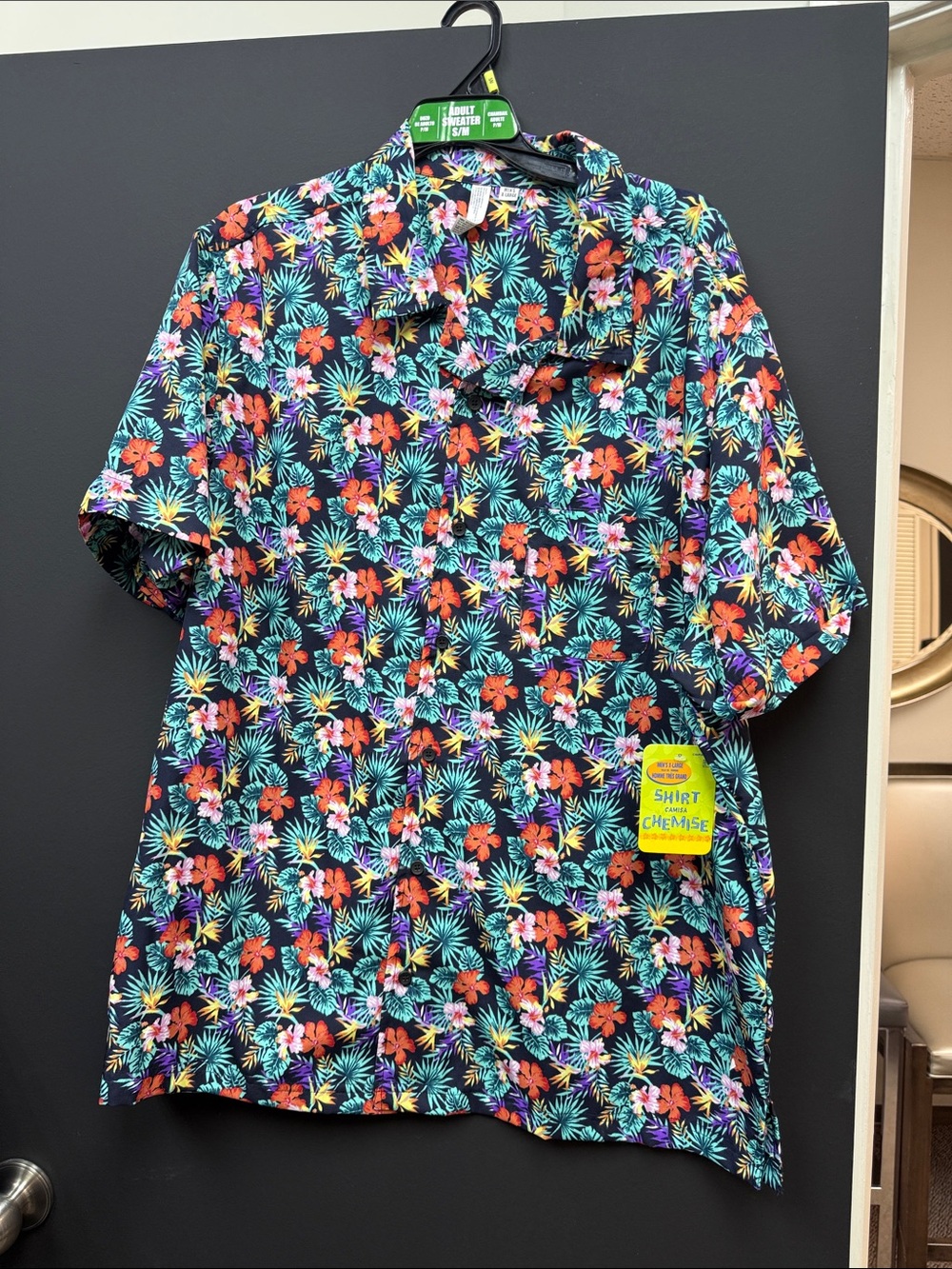 Hawaiian button up shirt